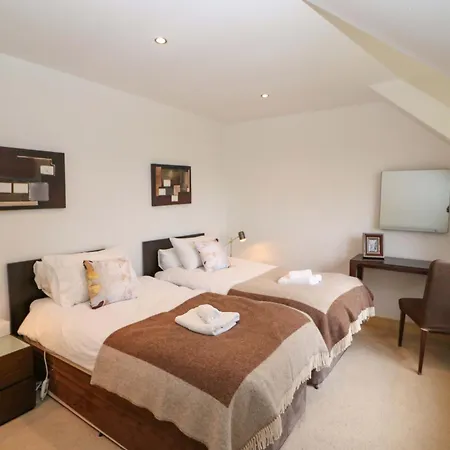 Дом отдыха 25 Ring Of Kerry Golf Club *