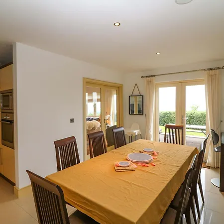 Дом отдыха 25 Ring Of Kerry Golf Club *